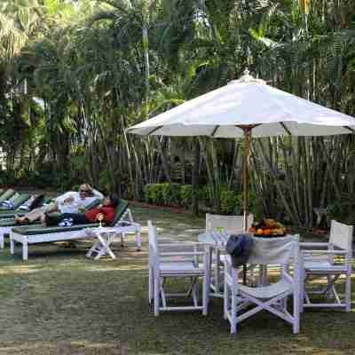 Hotel Clarks Varanasi Limited Hotel Exterior