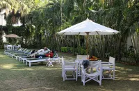 Hotel Clarks Varanasi Limited Hotels in Varanasi