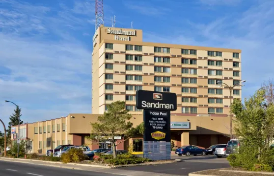 萊斯布里奇桑德曼酒店