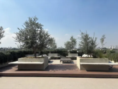 モラダ リビング のホテル