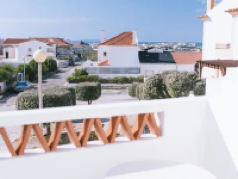 Baleal Paradise Inn Hotels in Ferrel