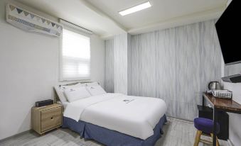 Must Stay Hotel Myeongdong