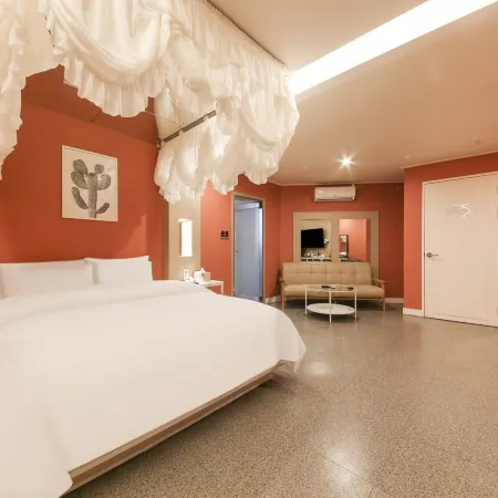 HoTel Kino