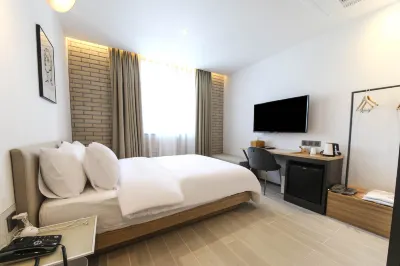 Seven Bricks Hotel Hotel di 