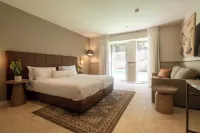 호텔 바이트 시무엘