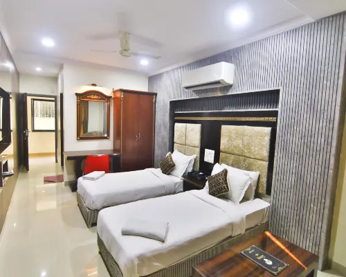 Hotel Orientinn Hotels near Sitabuldi Fort