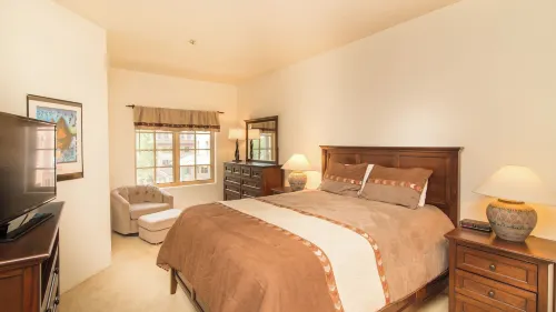 Westermere 311 by AvantStay Gorgeous Condo in Great Location