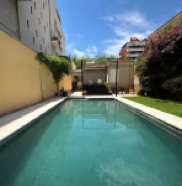 克麗瓏門多查酒店