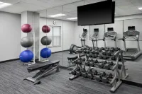 TownePlace Suites Lawrence Downtown - Phòng tập thể hình
