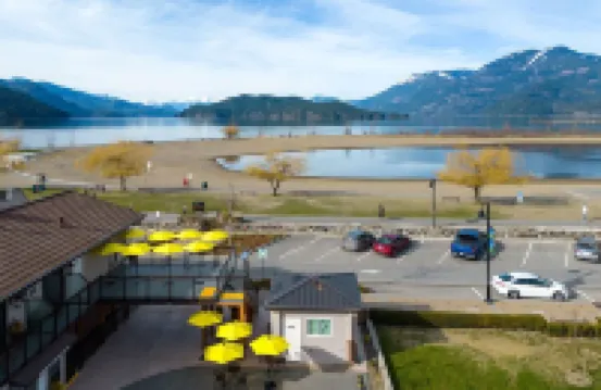 Harrison Grand Motel