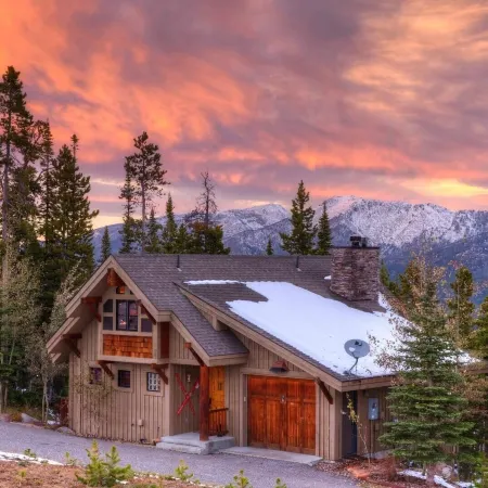 7 Gambler 4 Bedroom Home by Moonlight Basin Lodging