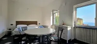 The Pirate's Penthouse- Bluchalet