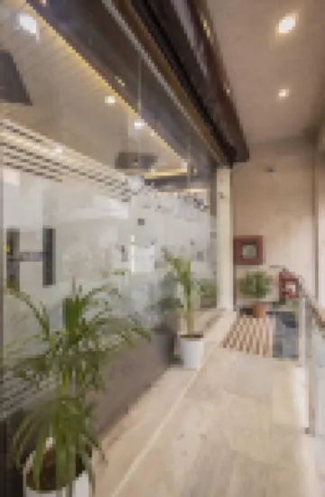 Hotel Kamal Palace Lucknow