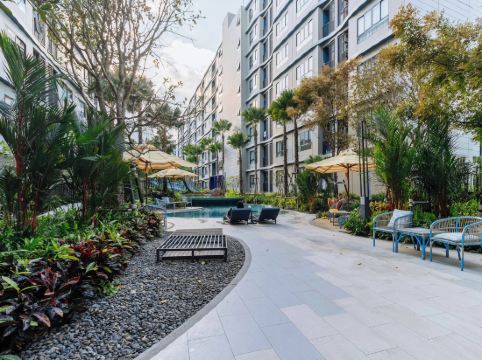 คอนโด 2 ห้องนอน พร้อมสระว่ายน้ำและฟิตเนส ซี262