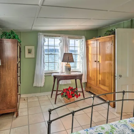 Lakefront Canandaigua Home w/ Grill, Fire Pit Hotels in Gorham