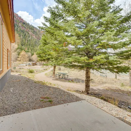 On-site River Access: Mtn-view Ouray Oasis!