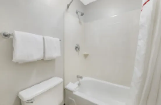 Red Roof Inn Buffalo - Niagara Airport