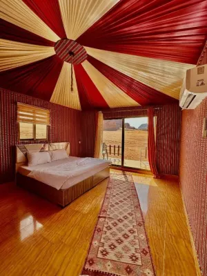 Wadi Rum Luxury Camp のホテル