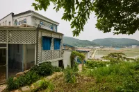 Ganghwa Yasaenghwacafe Pension - บังกะโล