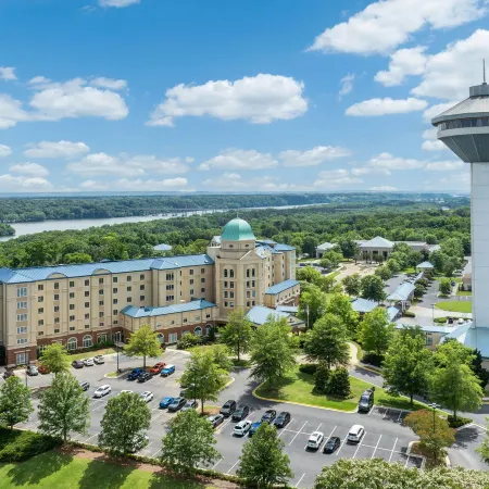 Renaissance Shoals Resort & Spa
