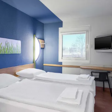 B&B Hotel Erlangen-Tennenlohe Отели в г. Эрланген