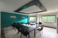 Adonis Lyon Est Hôtel Artys