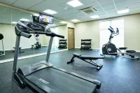 Quality Inn & Suites Kingston - ที่มีฟิตเนส