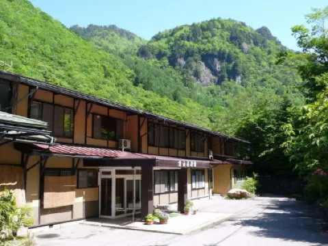 Houzansou Bekkan Hotels near Shinhotaka Spa