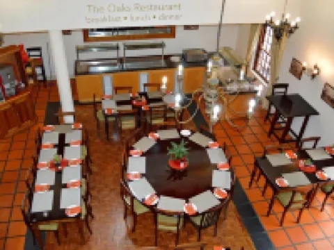 オークハースト ホテル ジョージのホテル