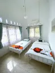 Homestay Pangandaran by Simply Homy - Pensions