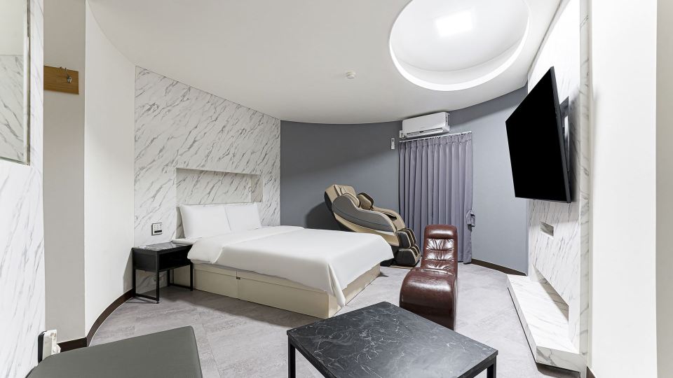 Gunpo Hotel Avenue