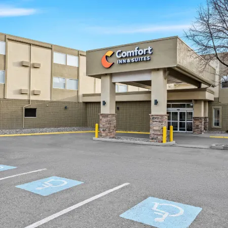Comfort Inn & Suites