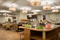 Ramada Hotel & Suites by Wyndham Adana - breakfast