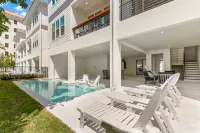 Onyx House at the Gemma