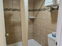 Trappers Inn & Campground Hotels in Stark County
