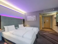 Premier Inn Hamburg City (Zentrum) Hotels near Opolum