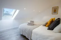 Y Llofft - 1 Bedroom Apartment - Llanrhidian - 2-Star