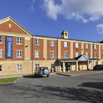 Travelodge Manchester Trafford Park Hotels near EventCity