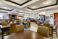 Canalta Hotel Moosomin - Cho phép mang theo thú cưng