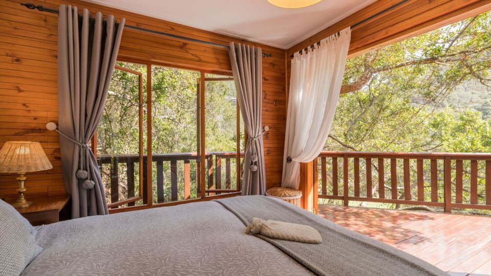 Ballots Bay Treehouse by HostAgents