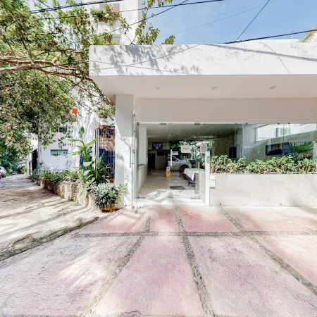 Central Puerto Vallarta Condo With Pool, Ocean Views & Fast Wifi - Walk to Beach