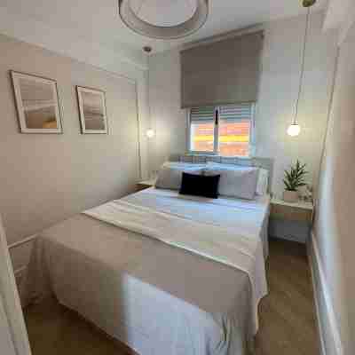 Beachfront Apartment with Sea View Rooms