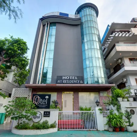 Hotel at Residency Kaushambi Couple Friendly