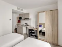 Montempô Appart'hôtel Lille Gares Hotels in Lille