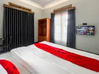 RedDoorz Syariah @ Tigadua Wonosobo Hoteles en Wonosobo
