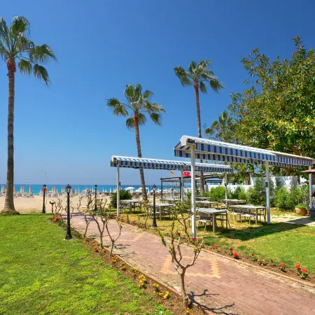 Elysee Beach Hotel