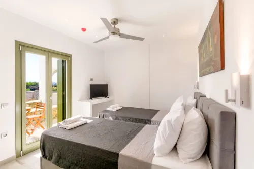 Ampelas Nostalgia Apartments - Zeus Haven in Paros - 2-Star