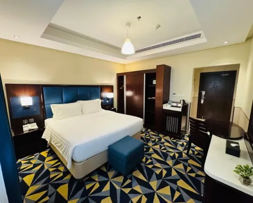 Ocean View Al Zahra Hotel in zona Centro Commerciale Soccer Scene