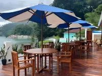 Atsari Hotel Parapat Hotels in Parapat