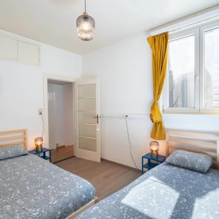 Large Antwerp City Center Apartments3bbns